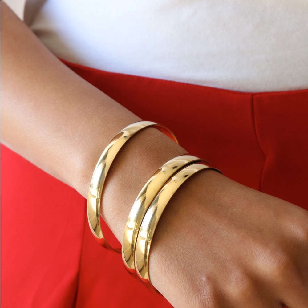 Set of 3 thick gold bangles